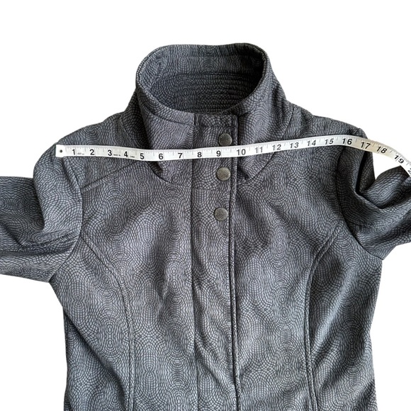 Title Nine Womens Grey Water Resistant Gray Mid Length Winter Jacket Size S - Picture 8 of 13